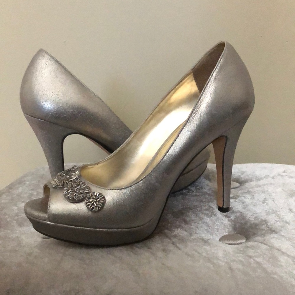 Silver Antonio Melani heels